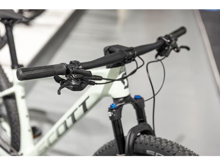 Scott Scale 920