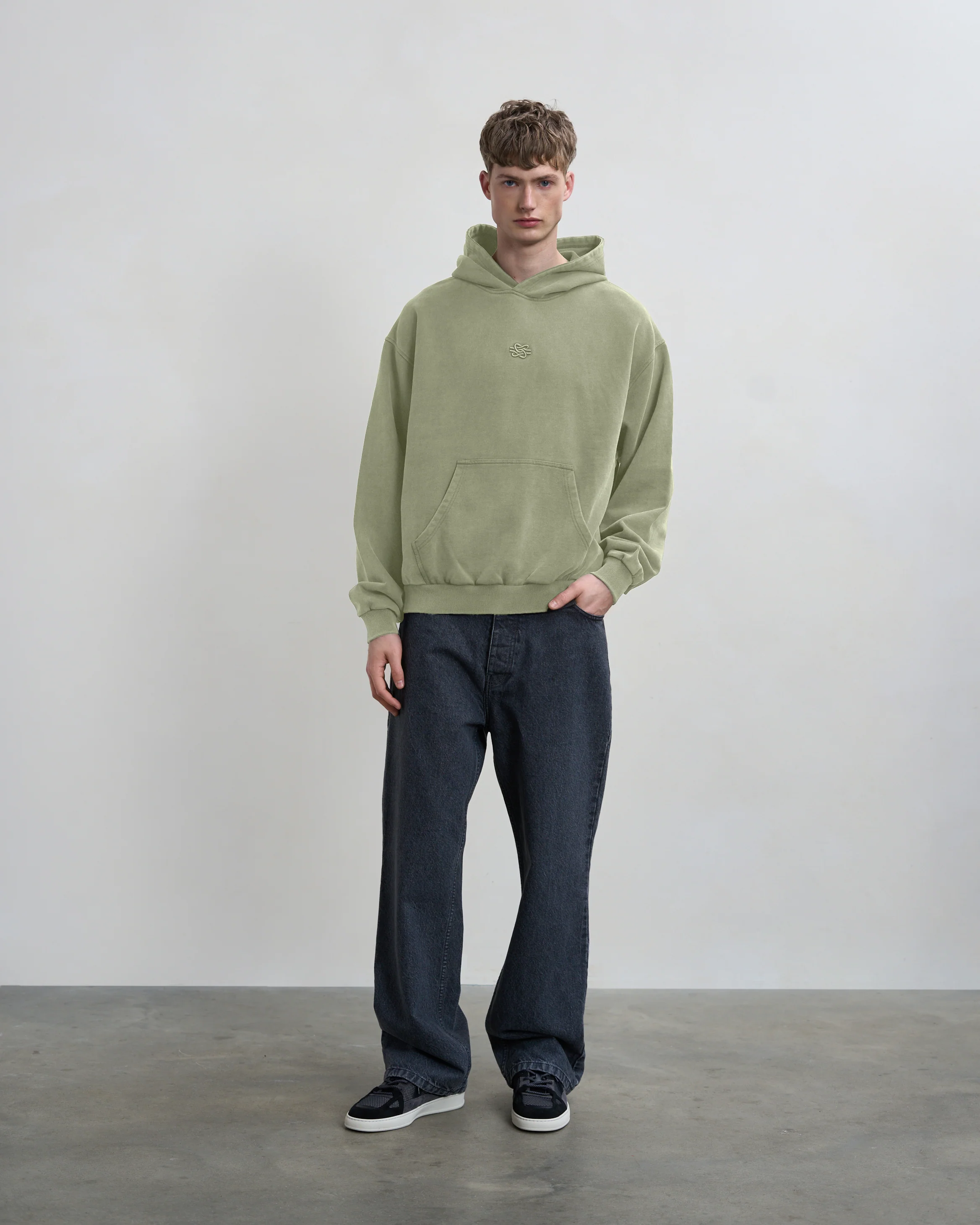 Hoodie Boxy Embroidered Tea