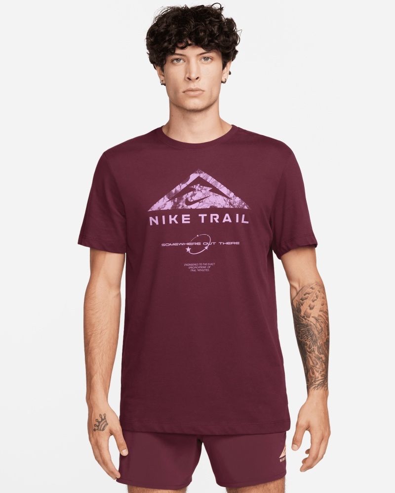 T-shirt de trail Nike Trail Bordeaux pour homme