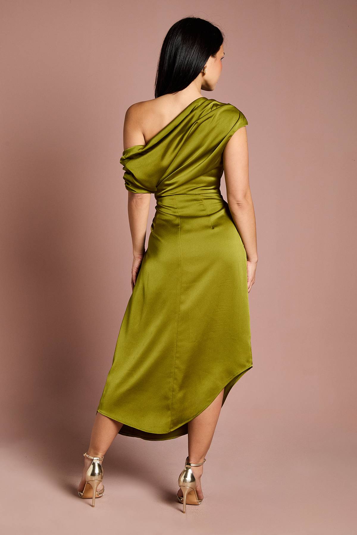 Coast Robe Midi Asymétrique à Une Épaule en Satin Froncé Petite Taille