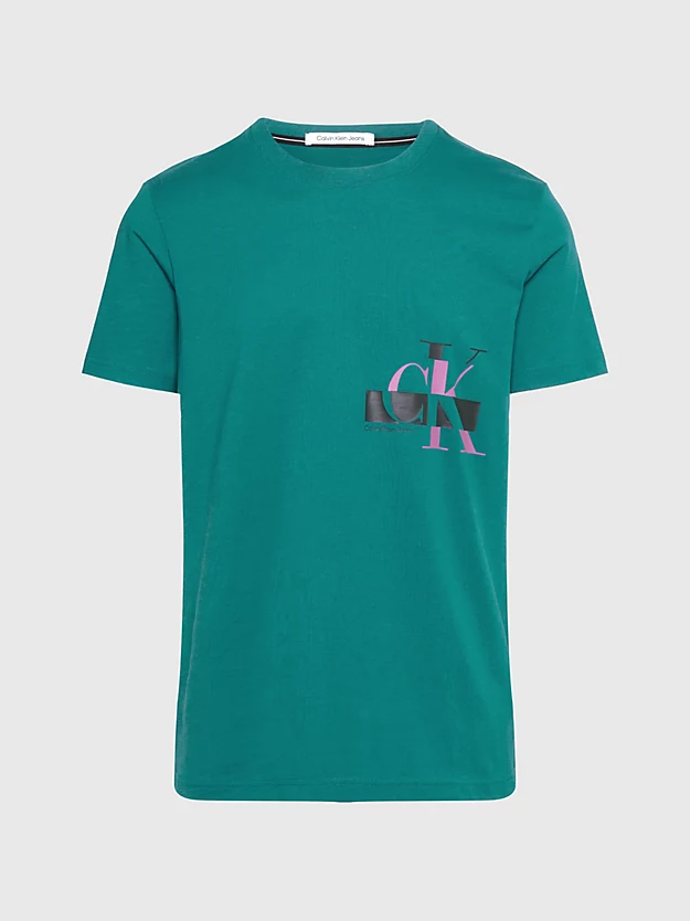 Camiseta com monograma