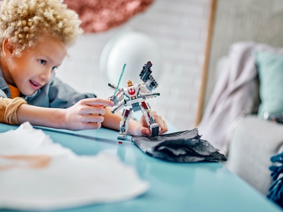 LEGO Luke Skywalker™ X-wing™ mecha (75390)