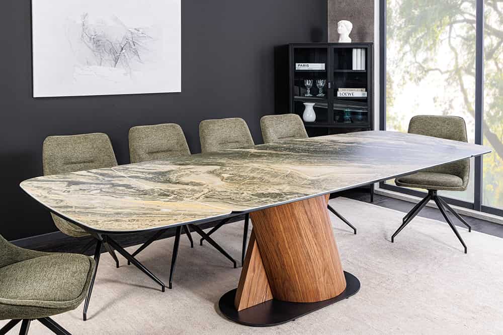 Ausziehbarer Esstisch ELEMENTS 180-260cm taupe beige spanischer Keramik Walnuss Gestell