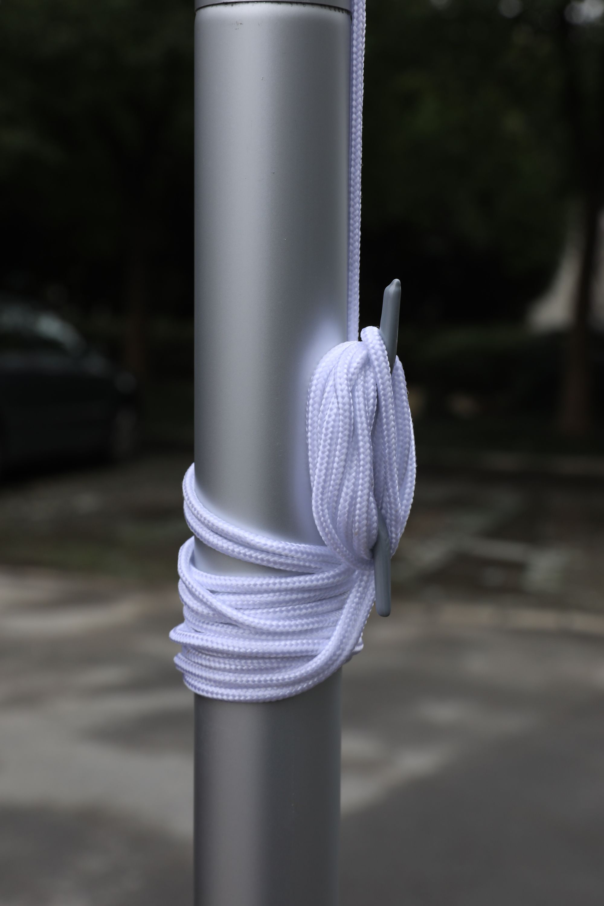 Fahnenmast 6.2 m mit Schweizer Fahne