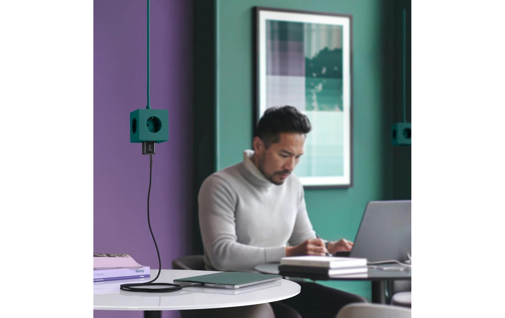 USB-Wandladegerät Mini-charger USB-C 30 W SchwarzSuper-Mini-GaN-Ladegerät USB-C