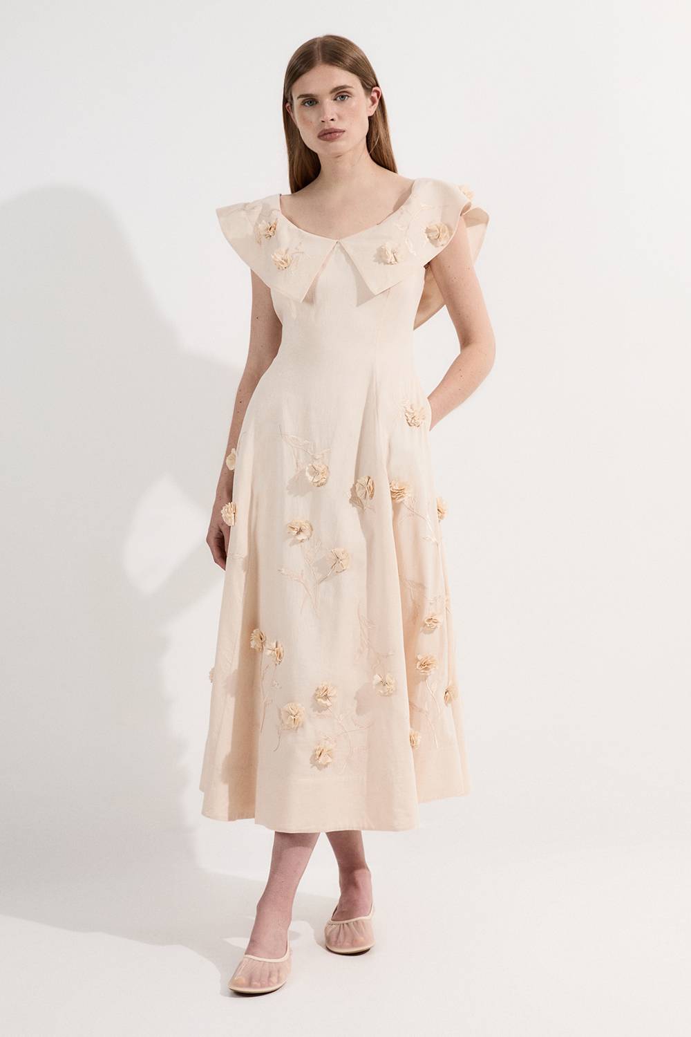 KarenMillen Scattered 3D Floral Applique Woven Midi