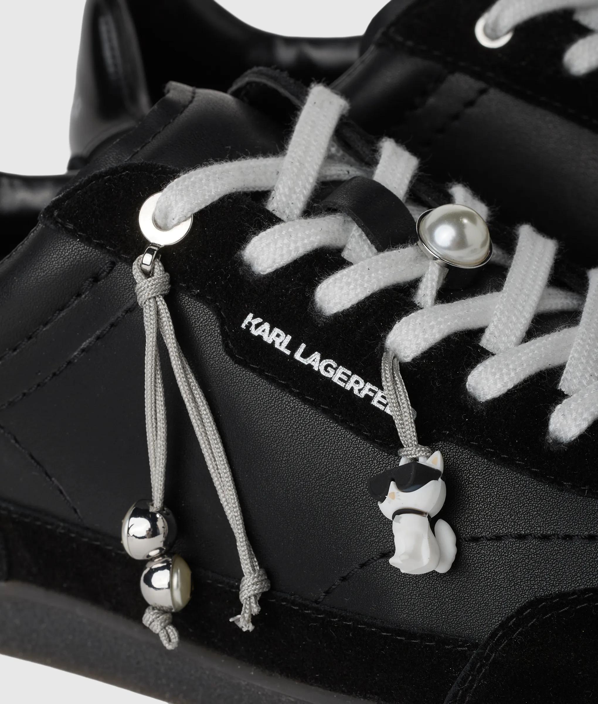Kandidate sneakers met Ikon-bedels