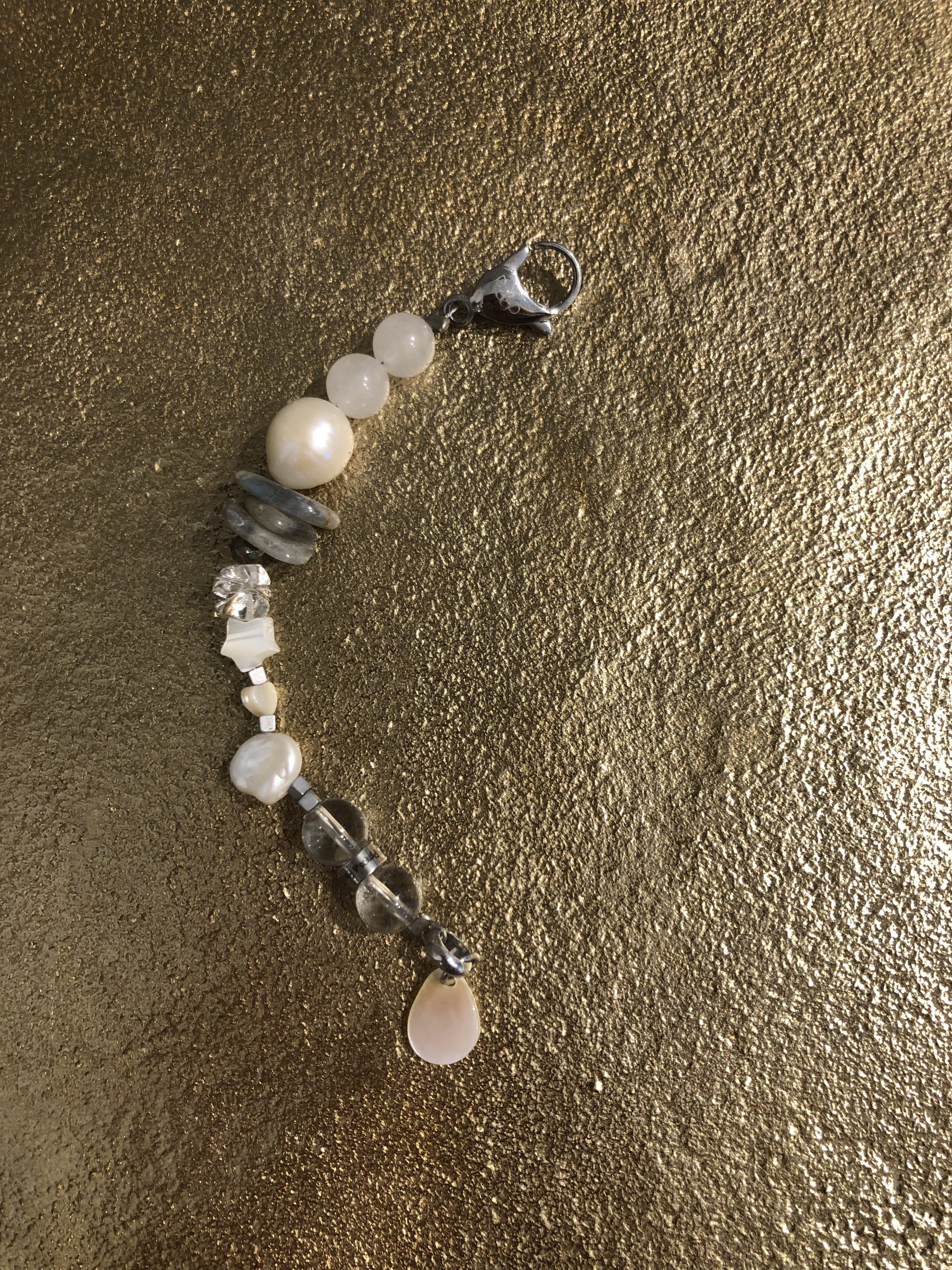 Pimps & Pearls- Bedel- Wit/Grijs