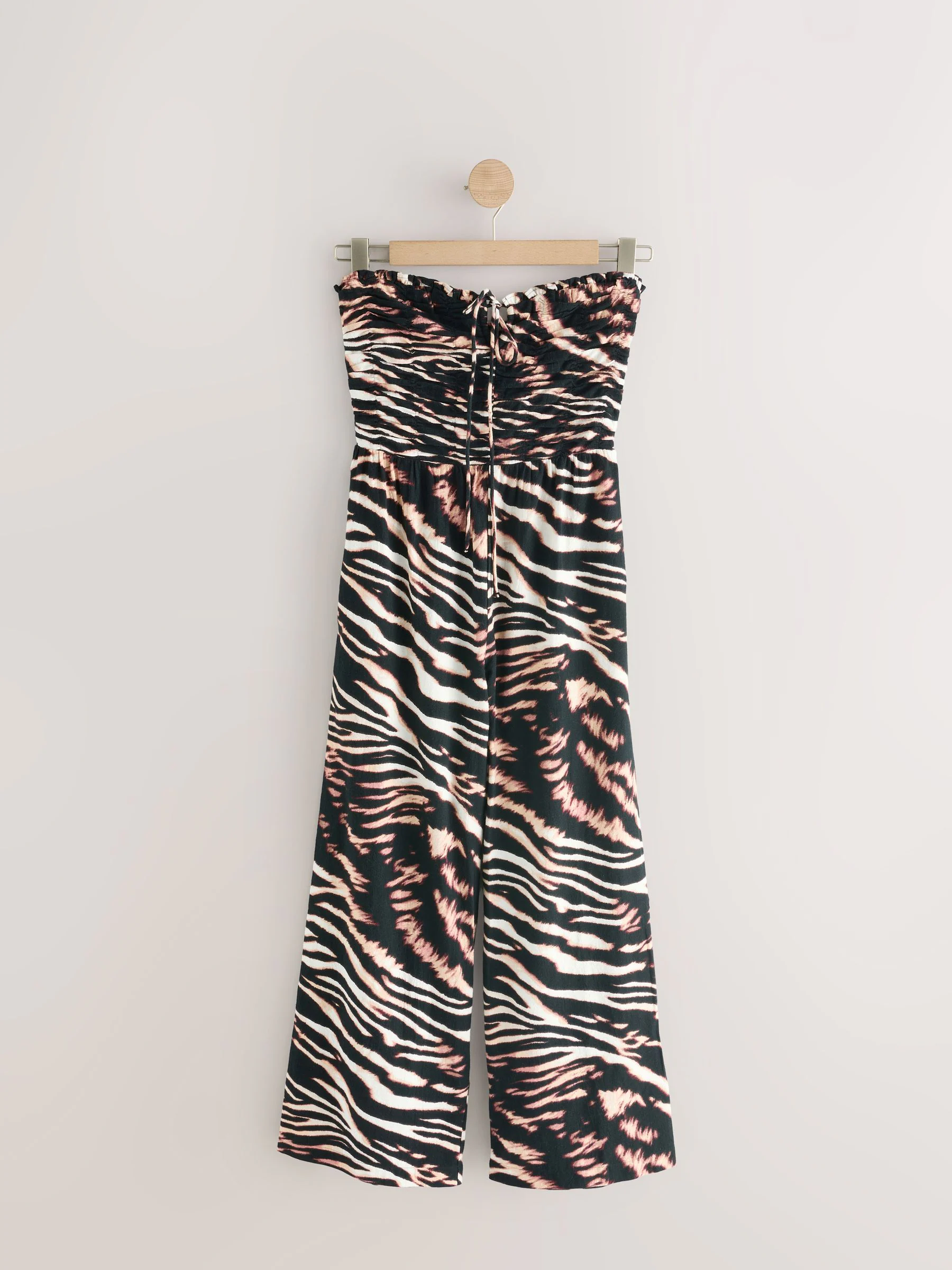Zwart/dierenprint - Wijduitlopende jumpsuit met halternek van 100% katoen