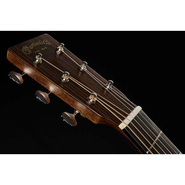 Martin Guitar D-18 Ambertone