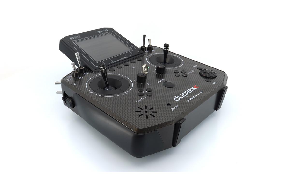 Fernsteuerung DS-16 II Carbon Line Schwarz mit R10 Empfänger<br>Professioneller Jeti Duplex 2.4 GHz Sender