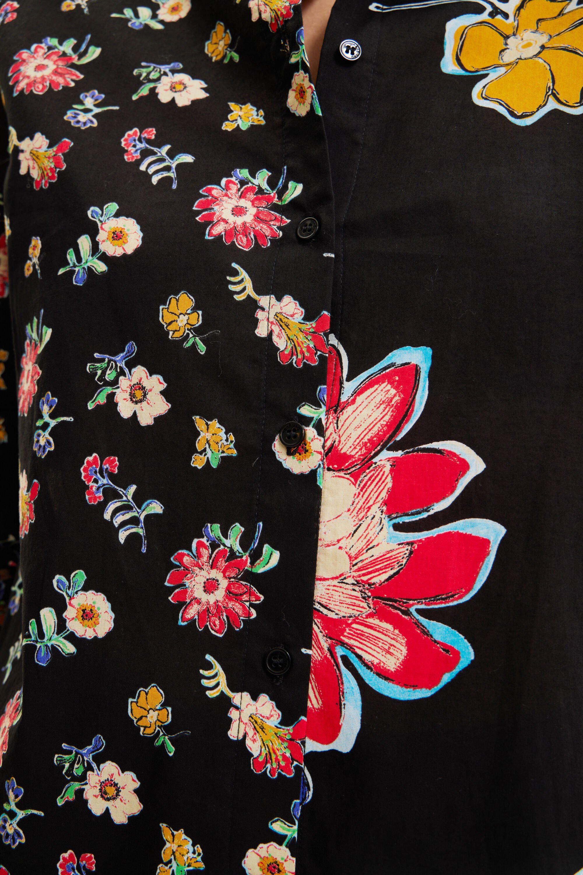 Chemise moitié-moitié fleurs