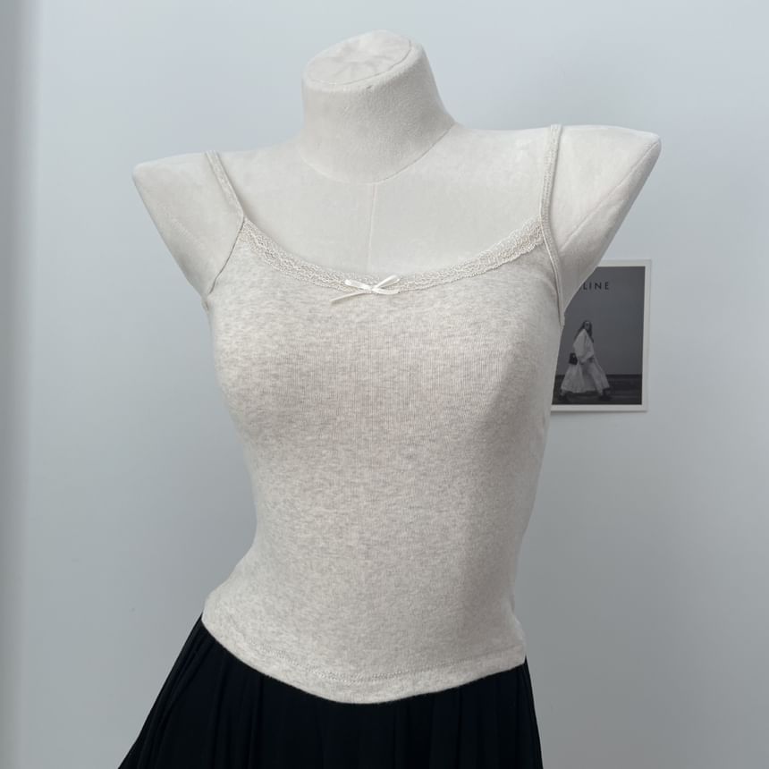 Rosehedge - Cami-top met effen strik en kant