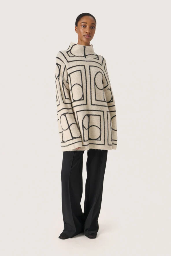 Soaked in Luxury SLHedaya Pullover Whisper white w black monogram