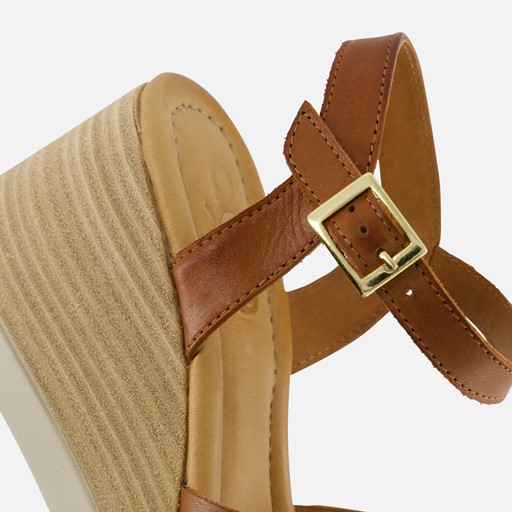 Aqa Sandalen met sleehak cognac Leer