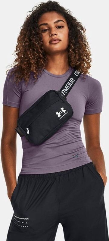 Under Armour Essential Crossbody Heuptas DDAABA20 46D7 4E63 8 EE89F03BFAF9