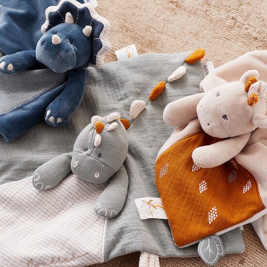 Tiga, Stegi & Ops Doudou en Veloudoux   Tiga        de               Noukies