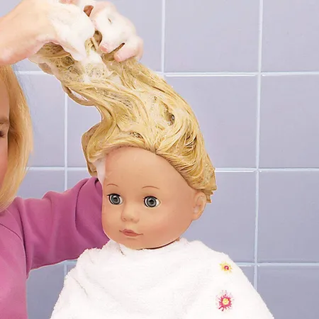 Götz Girl to dress Jessica, blondes Haar