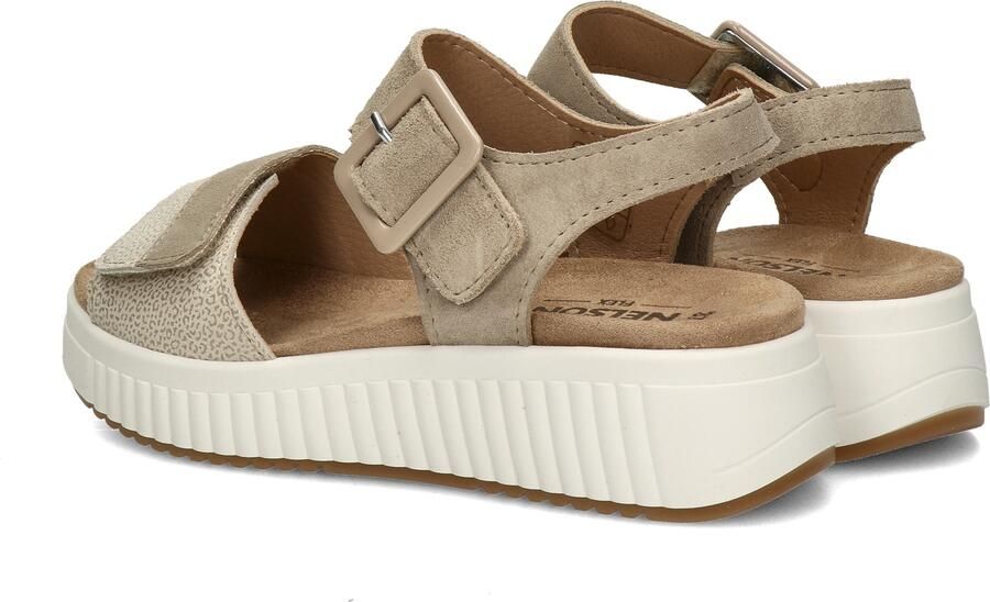 Nelson Flex suède sandalen met sleehak taupe