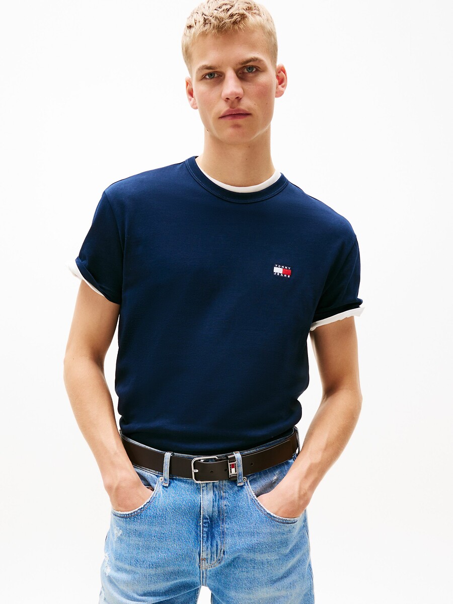 TOMMY JEANS<br>Camiseta com emblema de logo redondo