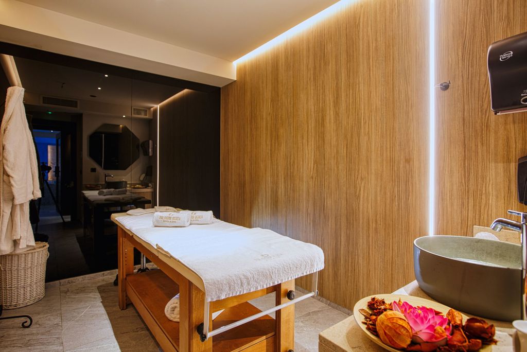 Palmera Beach Hotel & Spa Logies en ontbijt - Hotel