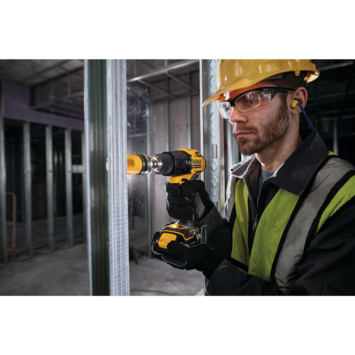 DeWalt 18V XR klopboormachine brushless DCD709D2T-QW incl. 2 accu's 1.5Ah   lader