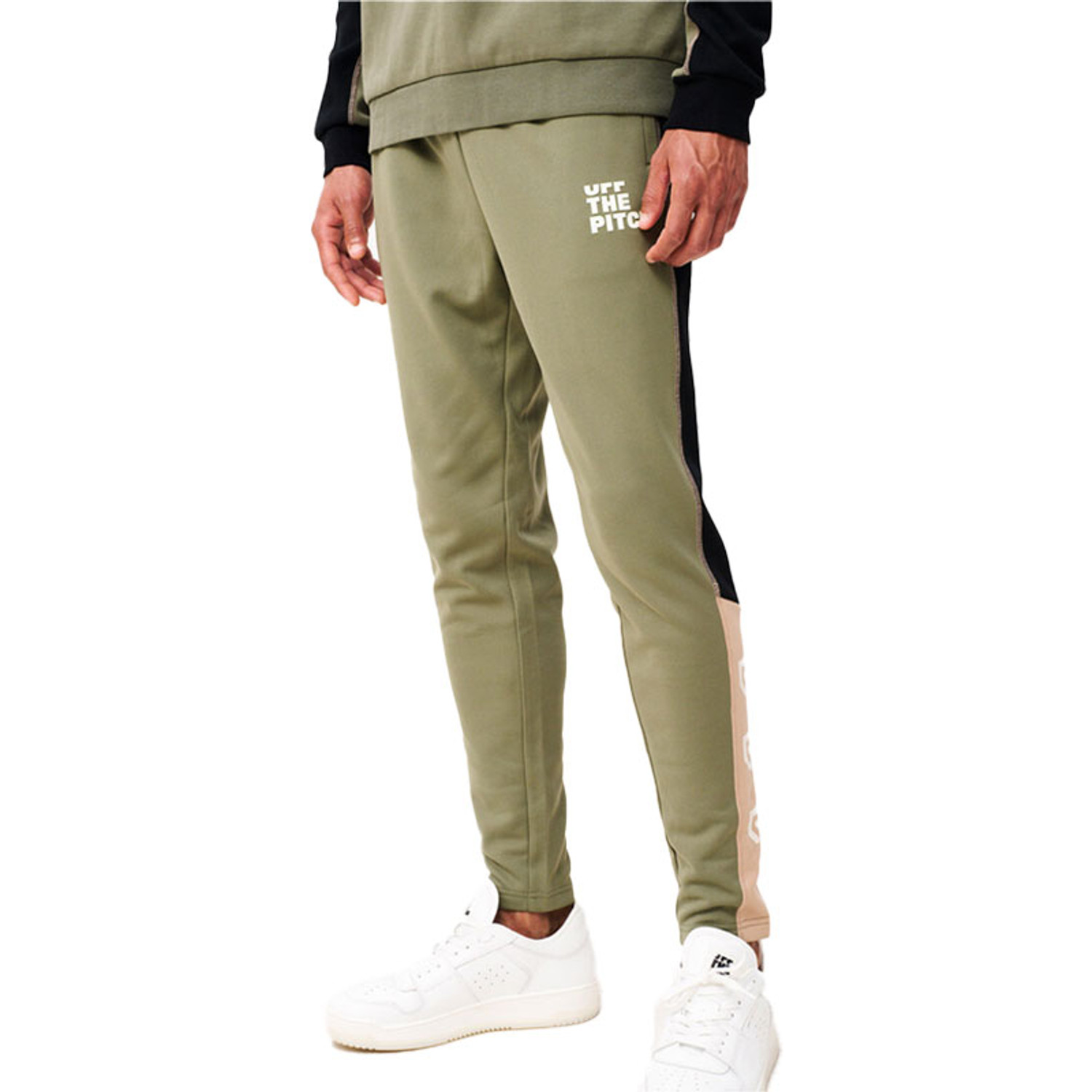 Off the Pitch Héctor Trainingspak