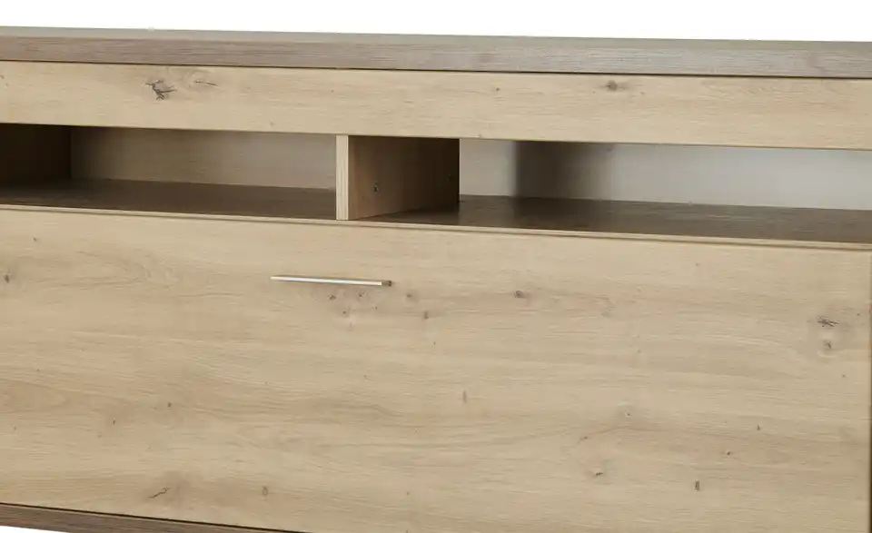 Wohnwand Grasse mit Wandboard
