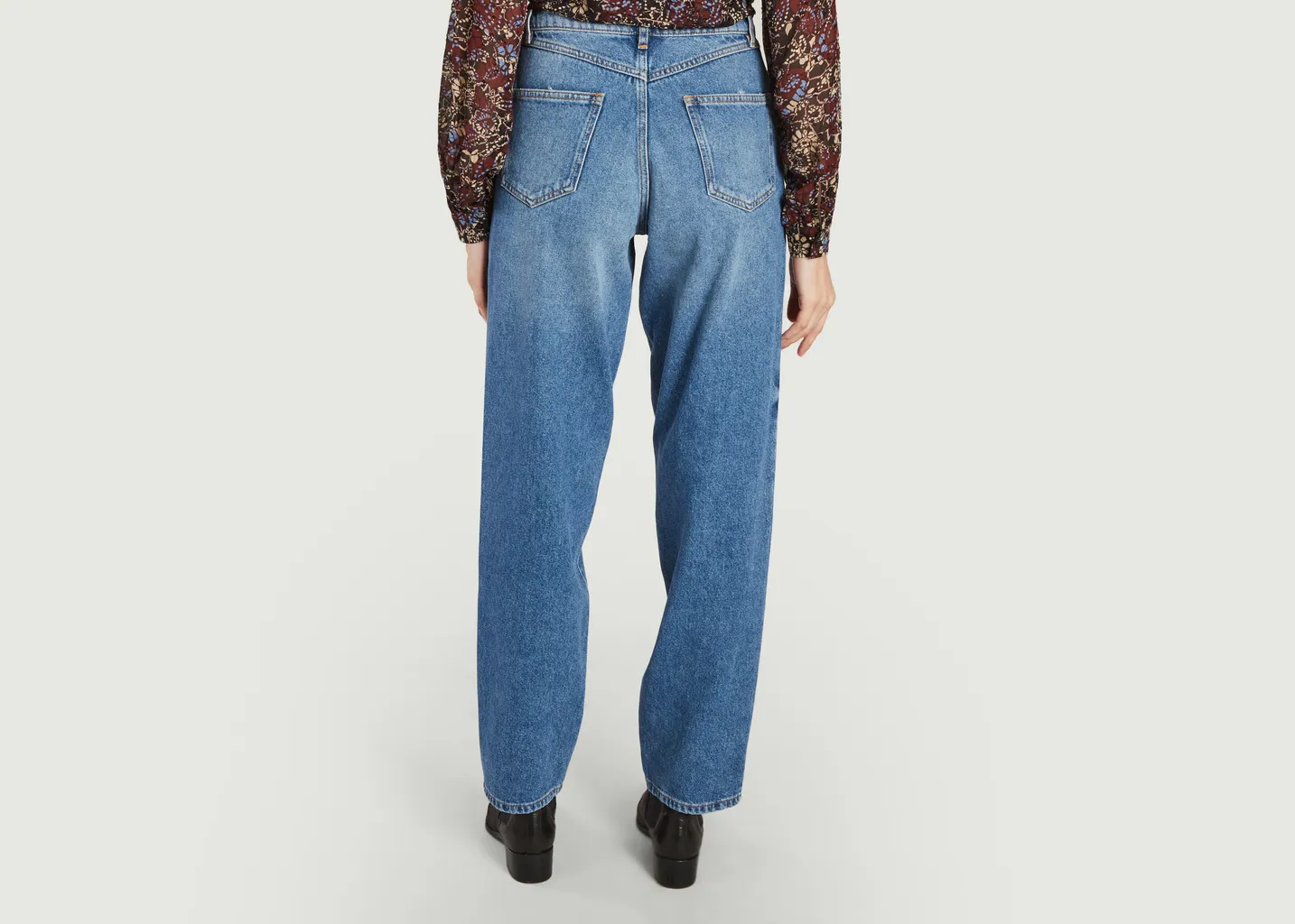 Jeans Hall Roseanna