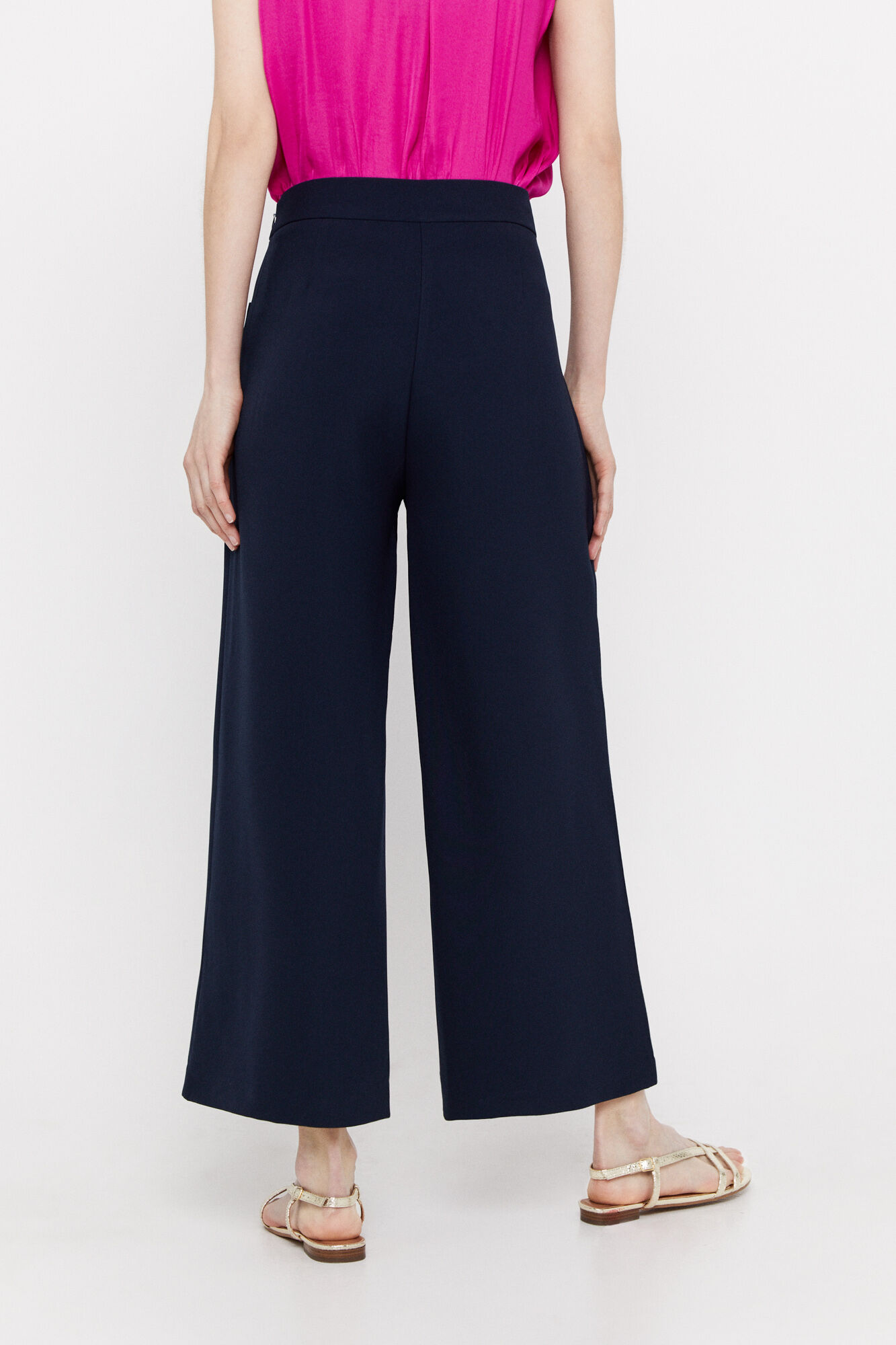 Calça cropped com botões - Azul marinho
