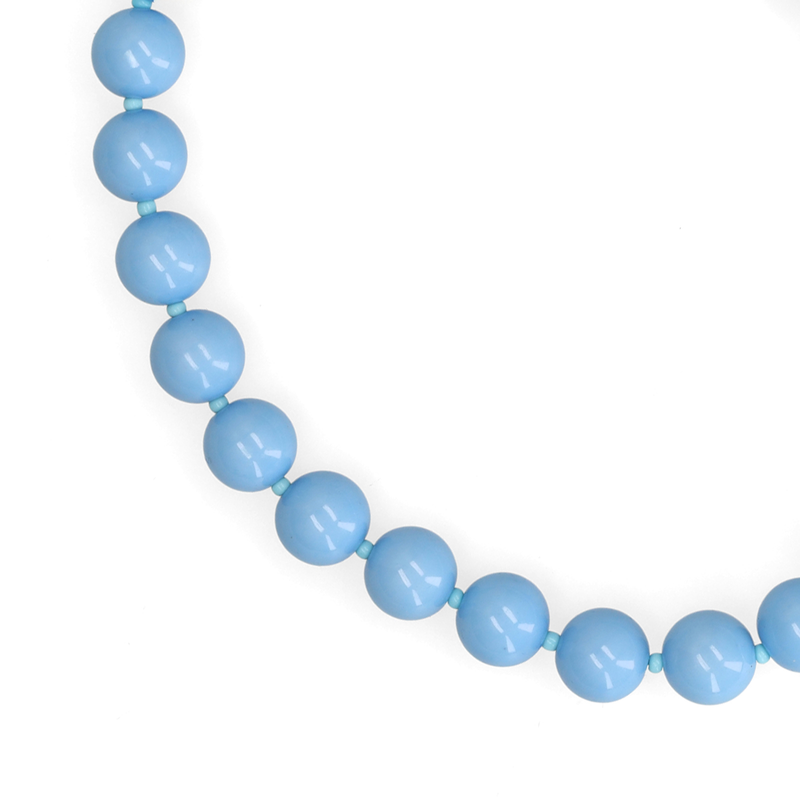 Lichtblauwe kralenketting