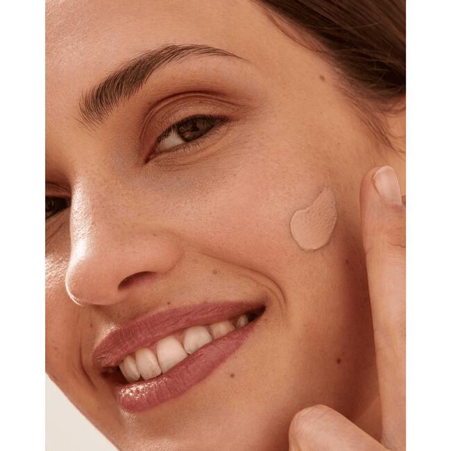 NIVEA Essentials BB Cream Medium SPF10 50 ML