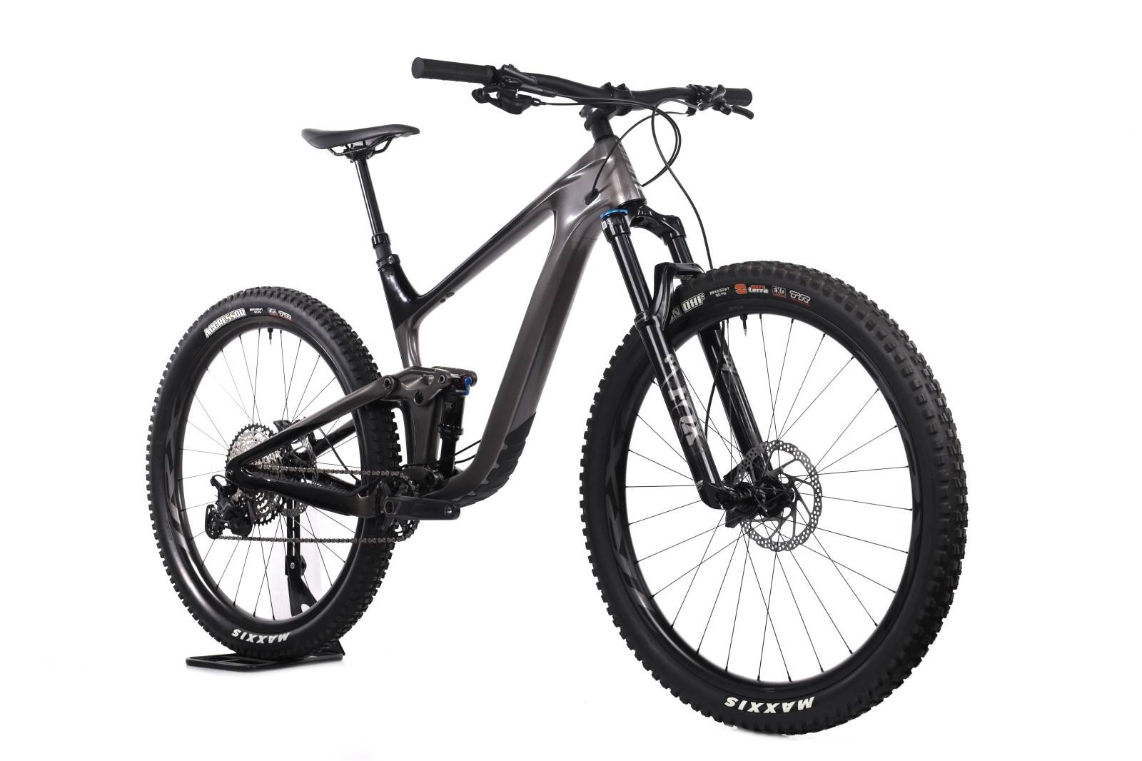 Giant Trance Advanced Pro 2 (2022) | Diamond
