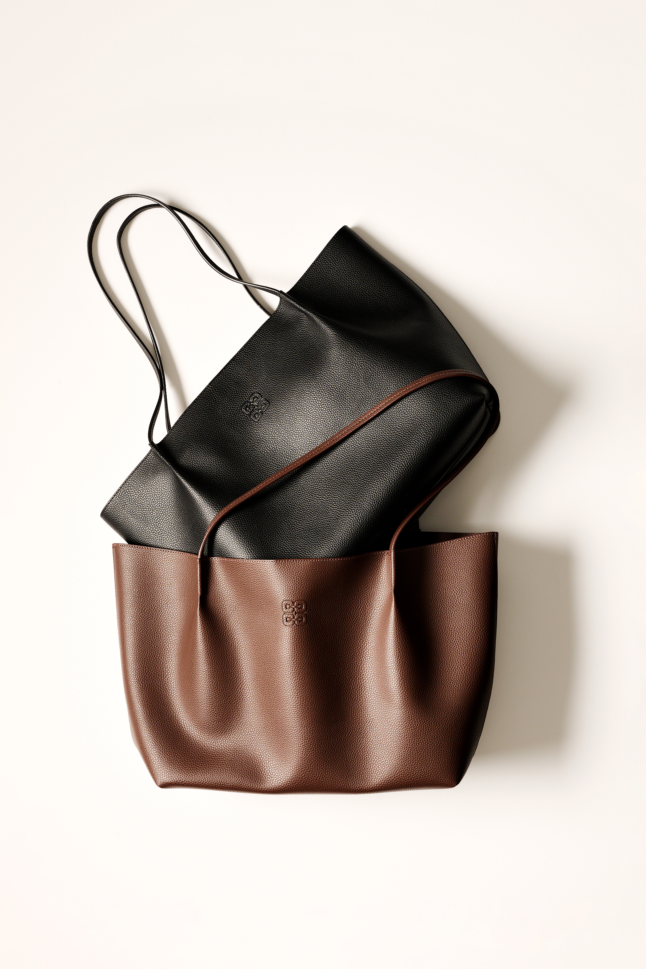 Shopper met Costes logo