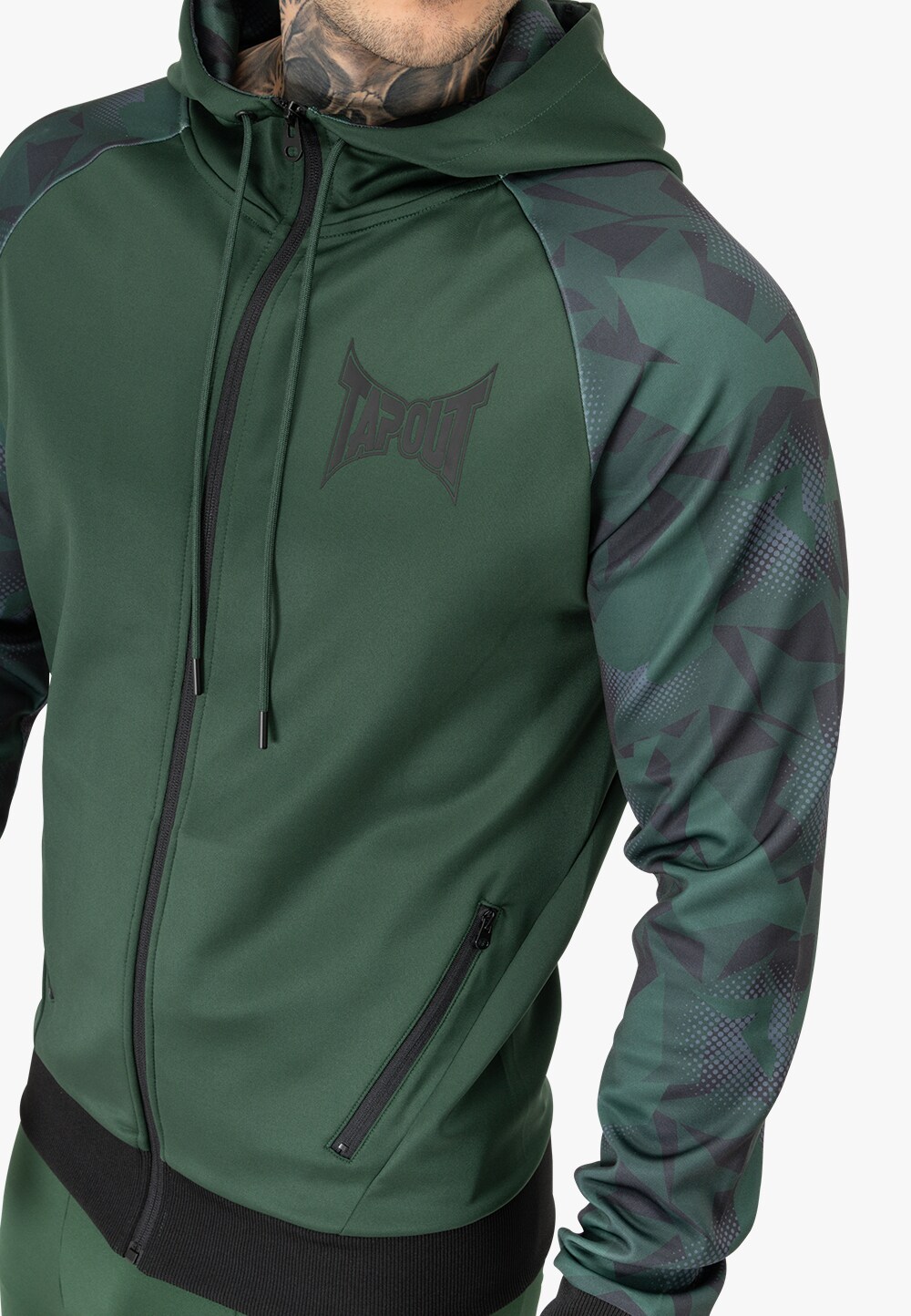 Tapout Herren Funktionsoberteil mit Kapuze normale Passform TRAINING HOODIE