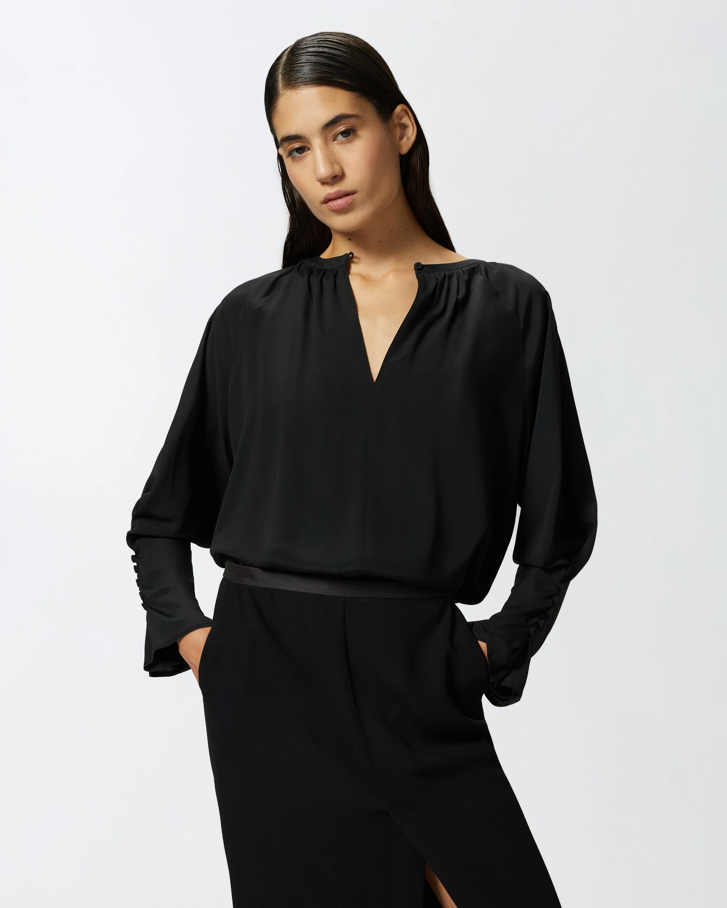 Blouse fluide à encolure en v | Noir