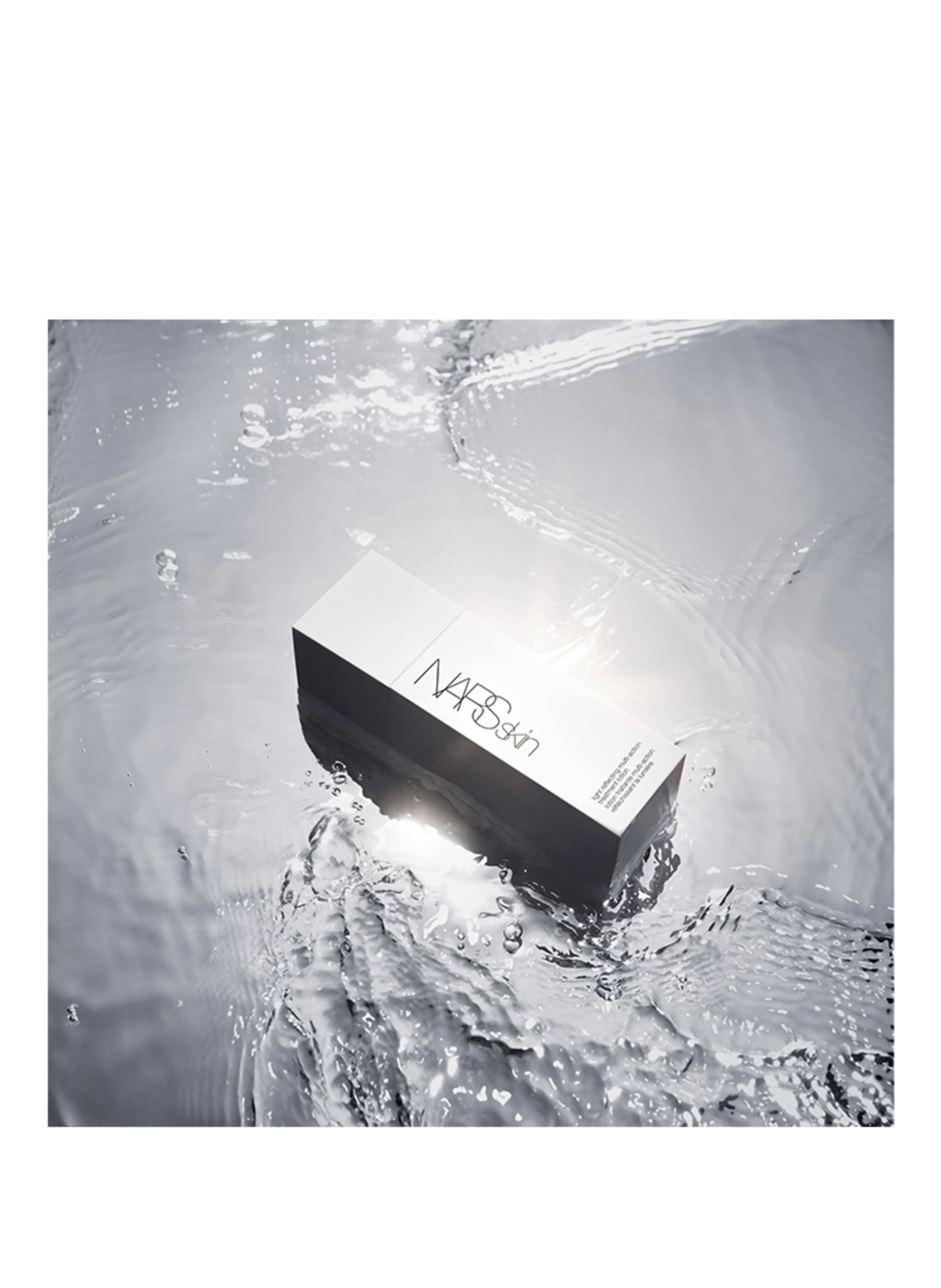 NARS LIGHT REFLECTING MULTI-ACTION TREATMENT LOTION