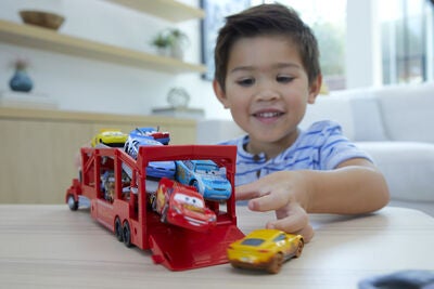 Disney Cars Die-Cast Mack Lastebil