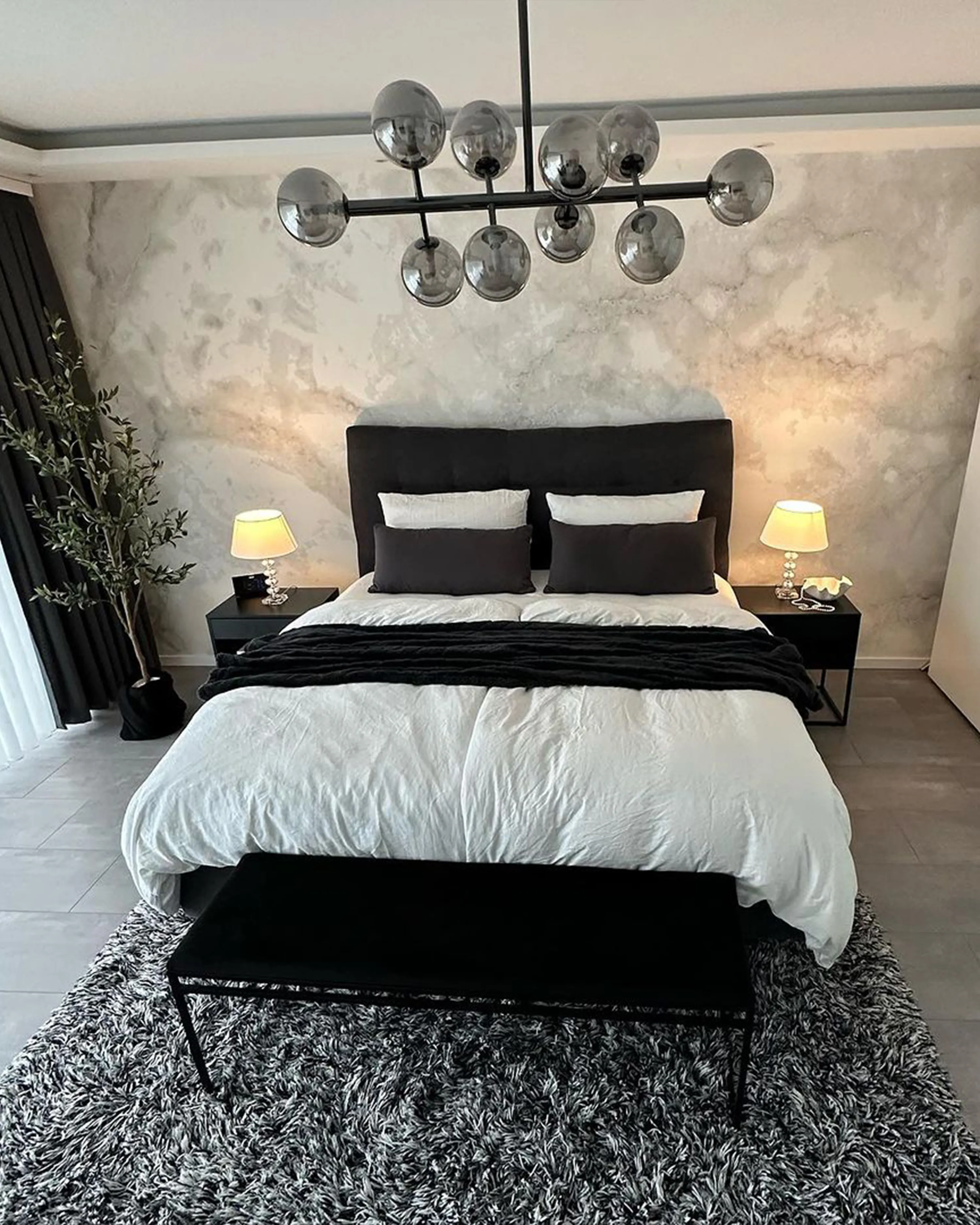 Hoogpoligvloerkleed CIDE Zwart/wit 160 x 230 cm