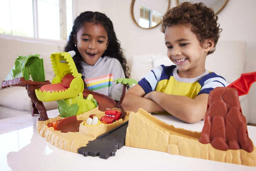 DISNEY PIXAR CARS - COFFRET PARC DU DINO CARS
