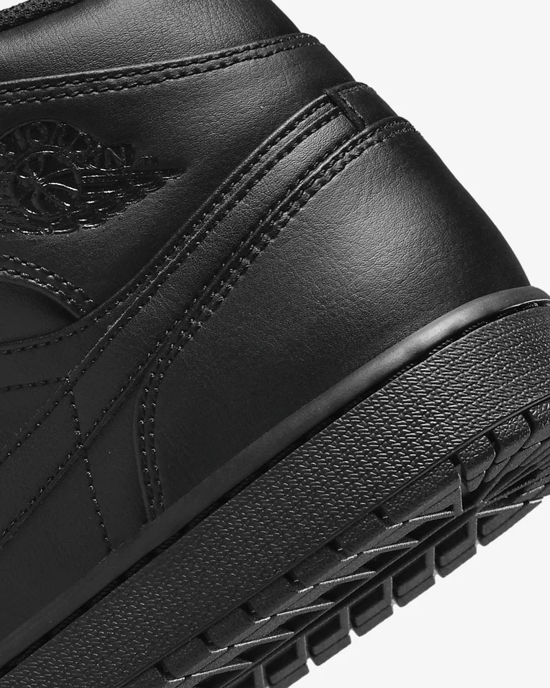 Chaussures Nike Jordan 1 Mid Noir pour homme