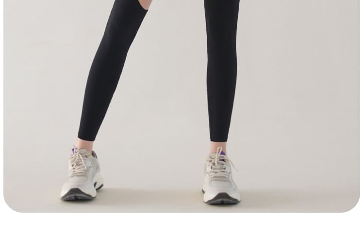 Sishan - Sportlegging met hoge taille en uitsparingen
