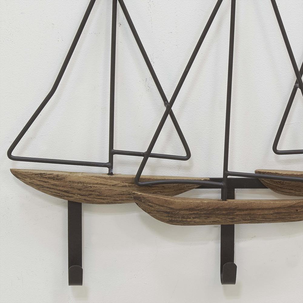 Portemanteau en métal et bois voiliers 51 x 42 cm
