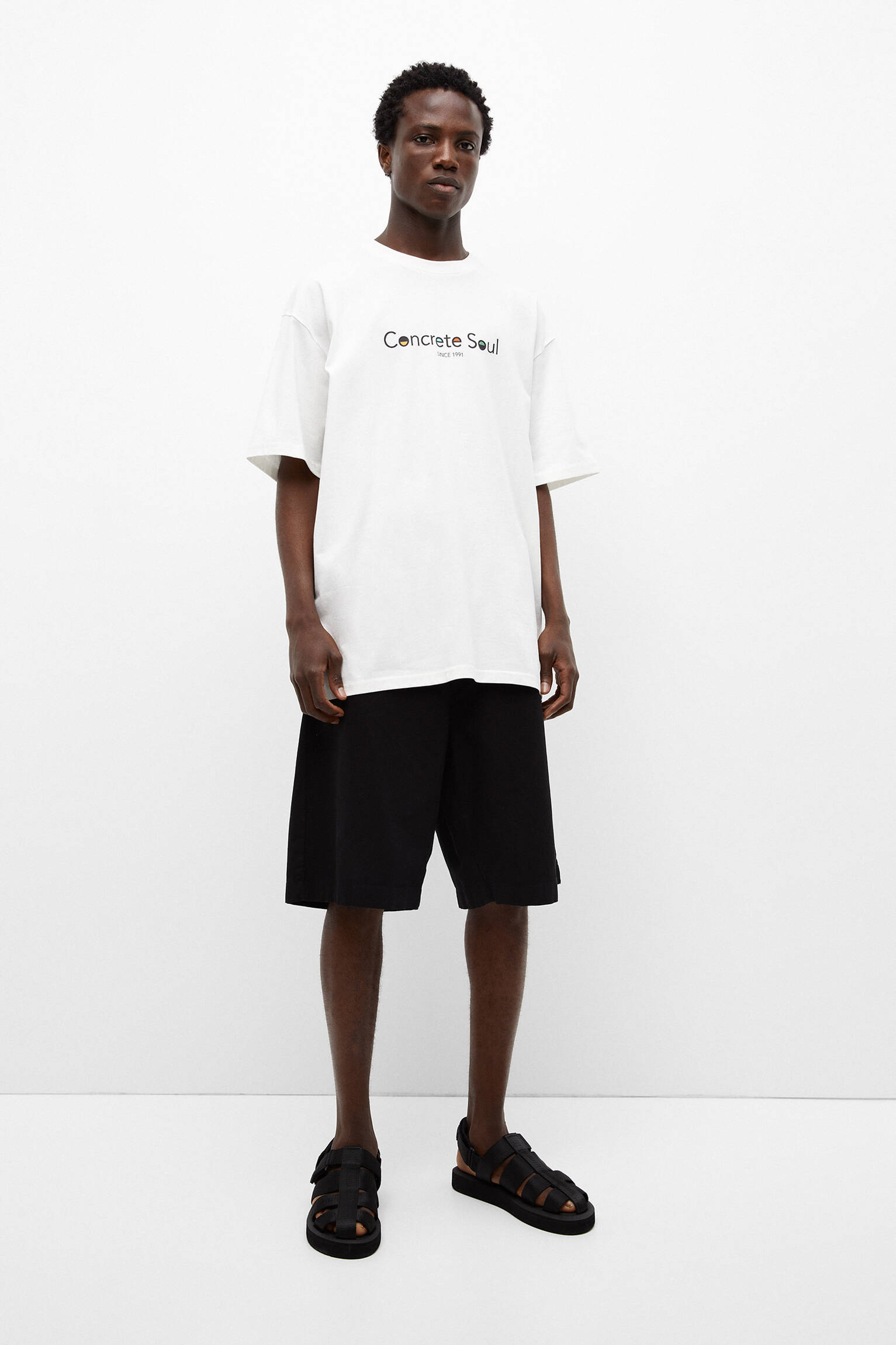 CAMISETA BRANCA COM TEXTO - OFF WHITE