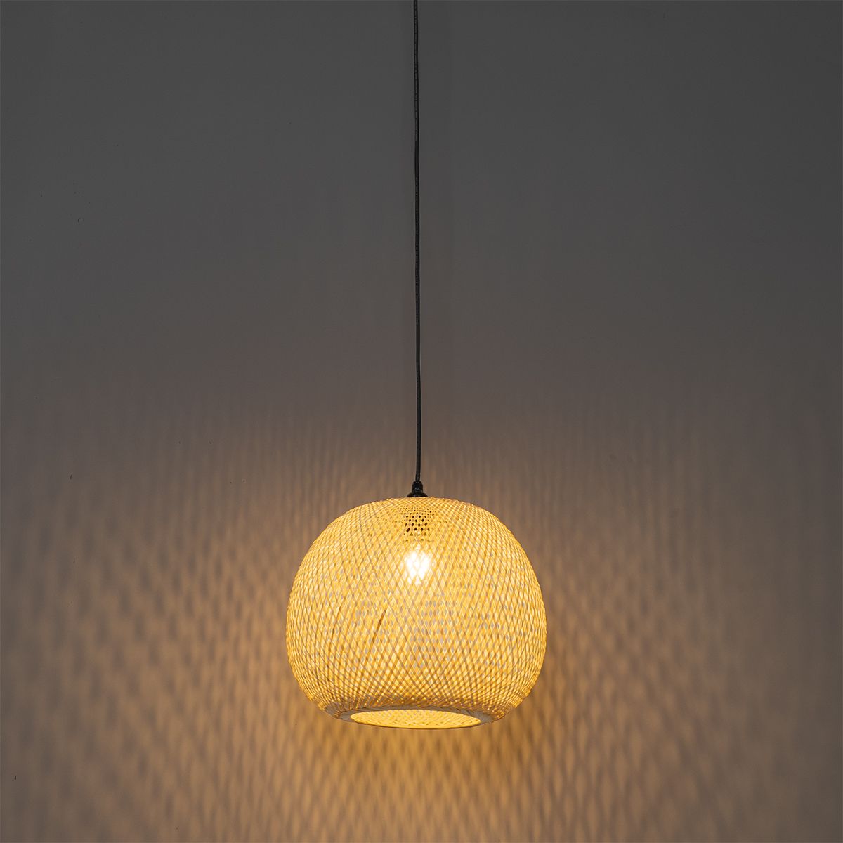 Oosterse buiten hanglamp bamboe IP44 - Rafael