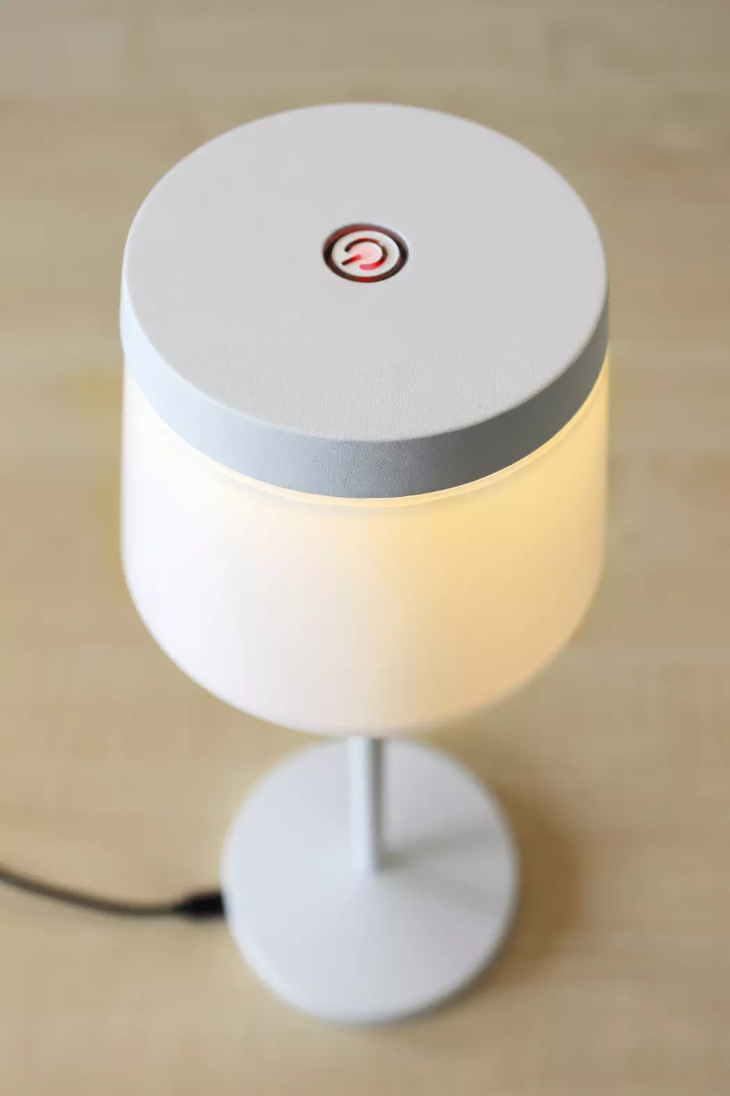 LED-Akkutischleuchte Eva