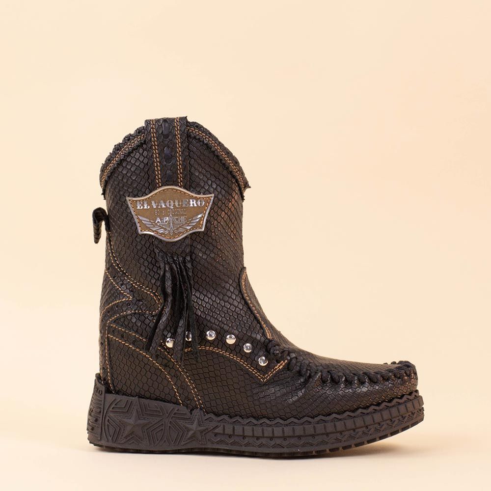 El Vaquero Ezra Kuro Black