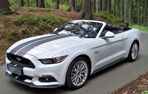 Ford Mustang fahren in Würzburg als Geschenk