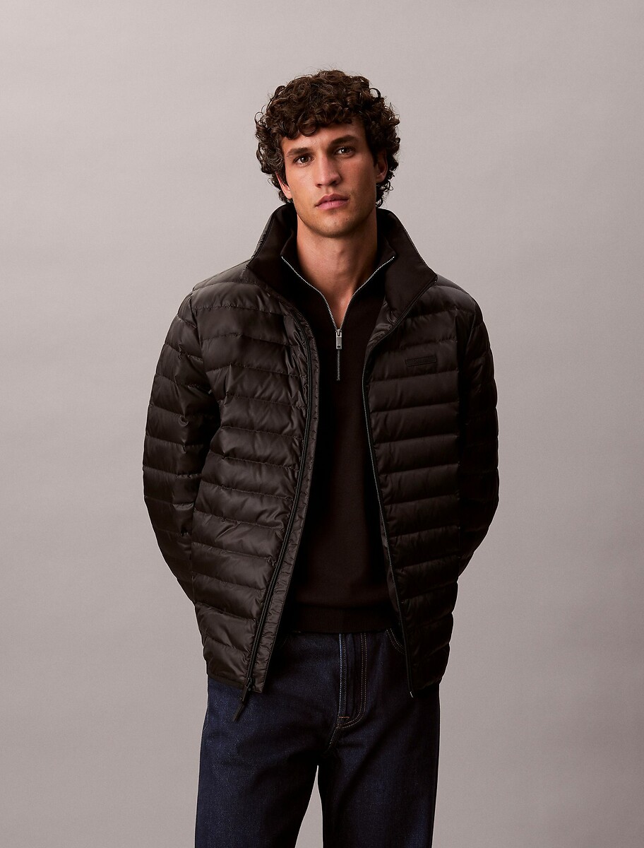 CALVIN KLEIN<br>Jaqueta de plumas com gola alta