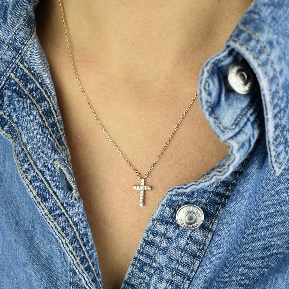Collier croix sertie d'oxydes de zirconium Plaqué OR 750 3 microns